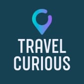 Travel Curious's Logo