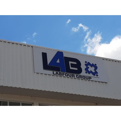 Labfour - Soluções Laboratoriais's Logo