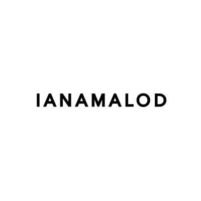 Ianamalod Fotografía's Logo