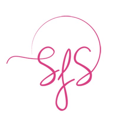 Savi's Fashion Studio's Logo