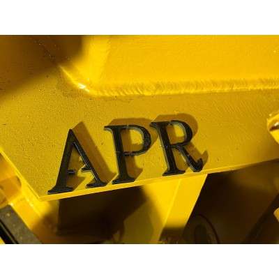 APR CRANES & COMPONENTS's Logo