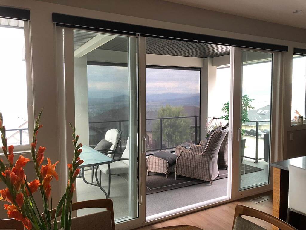 Product: Retractable Screens